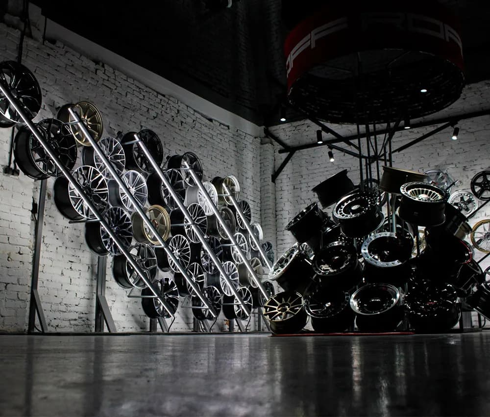 Шоурум WheelsPlace