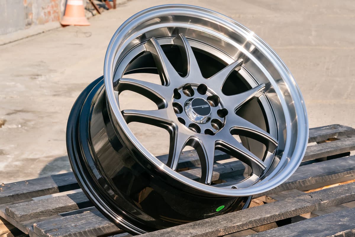 Work CR2P (Новые) Литые диски R17 9j ET+25 5*100/114.3 (L153 A1)
