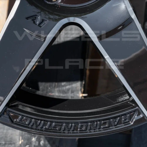 Shogun A1 (Новые). Литые диски R16 7.0j ET38 4*100 (S230) PR